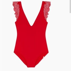 The Ruffle Eyelet Backflip